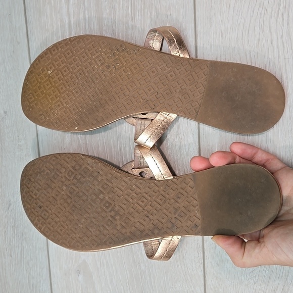 Tory Burch Women Logo Pink/Gold Sandals Flats Sz 8.5 - Picture 10 of 12